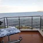 за гости чайка град ゲストハウス