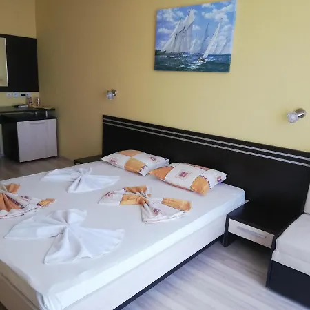 за гости чайка град Къща за гости 4*