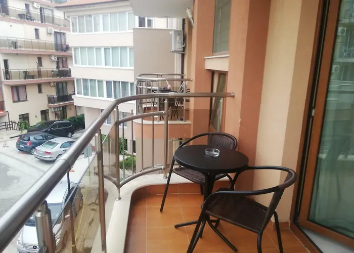 за гости чайка град 4* Sosopol