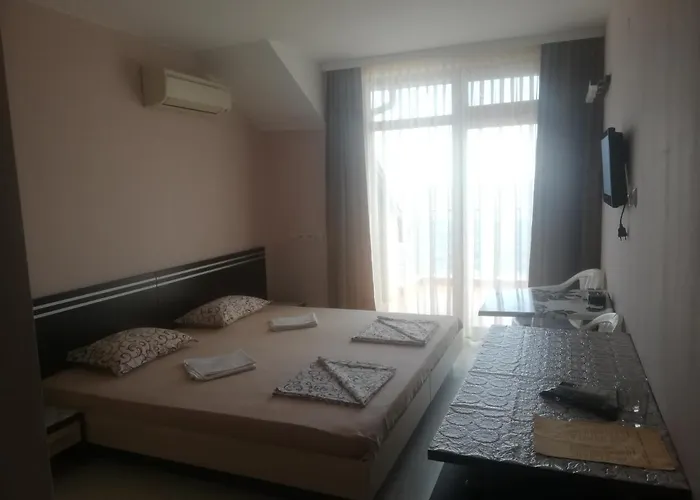 за гости чайка град 4* Sozopol